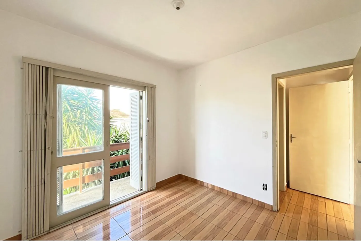 TN 700 Apto 610101004-56 - REMAX Tri Exclusividades