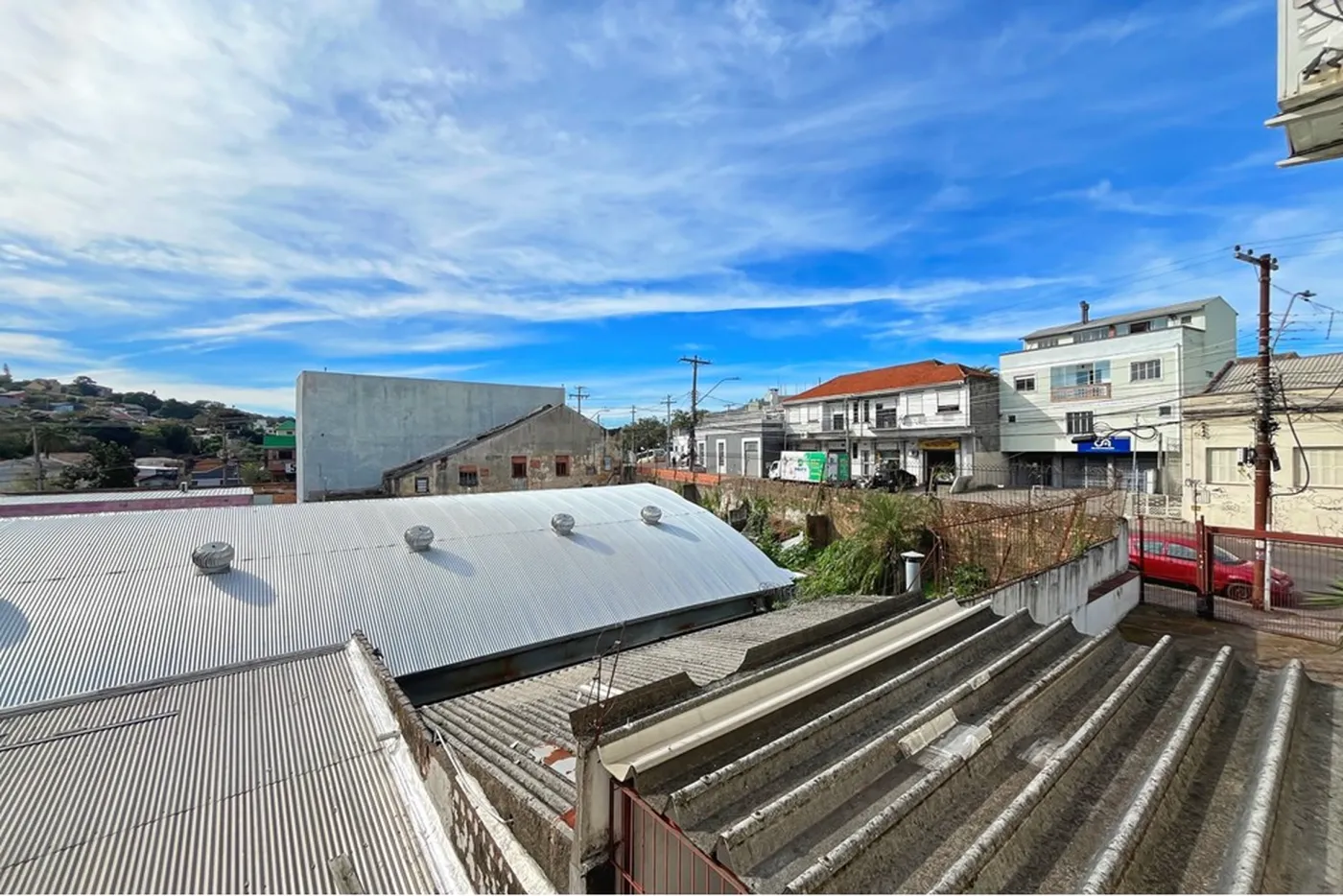 TN 700 Apto 610101004-56 - REMAX Tri Exclusividades
