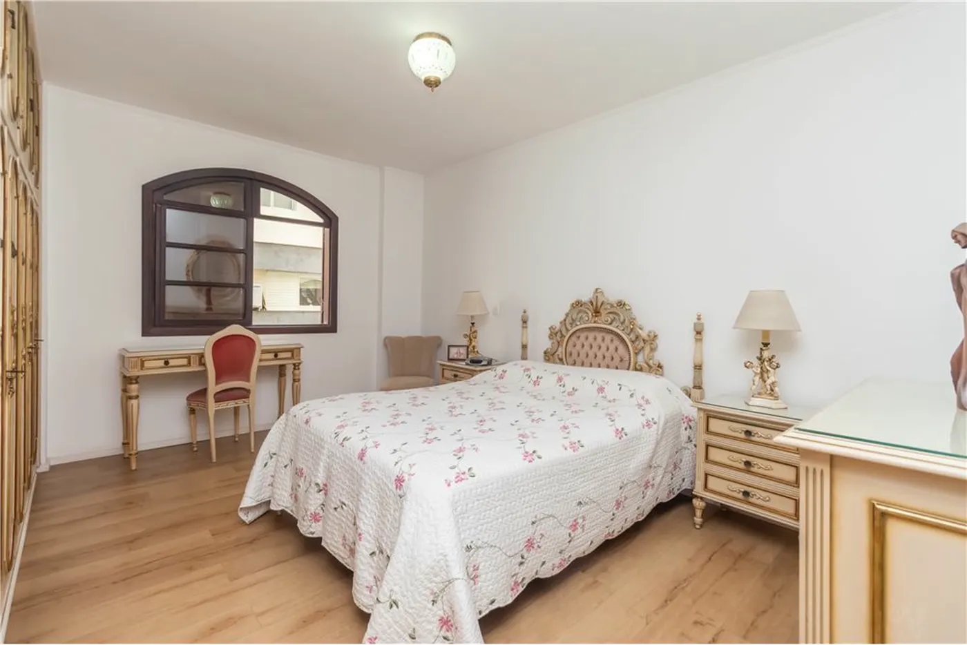 SA 268 Apto 601371001-103 - REMAX Boutique Exclusividades