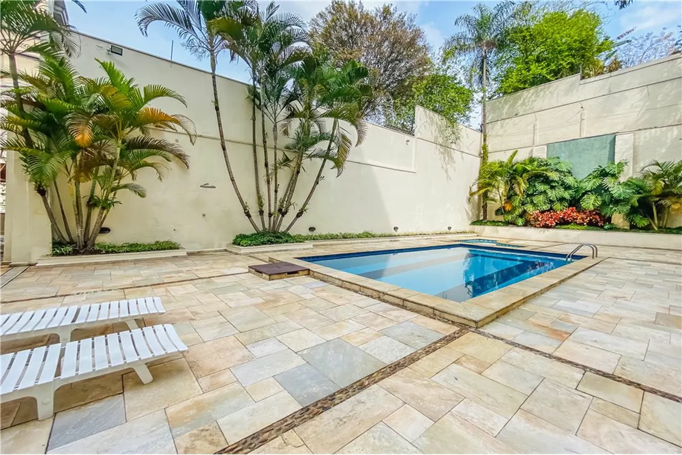 SA 268 Apto 601371001-103 - REMAX Boutique Exclusividades