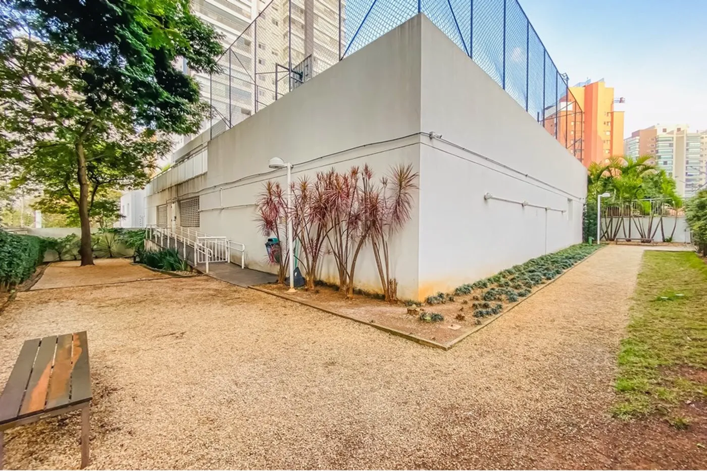 CICDL 536 Apto 602031008-73 - REMAX Classique Exclusividades