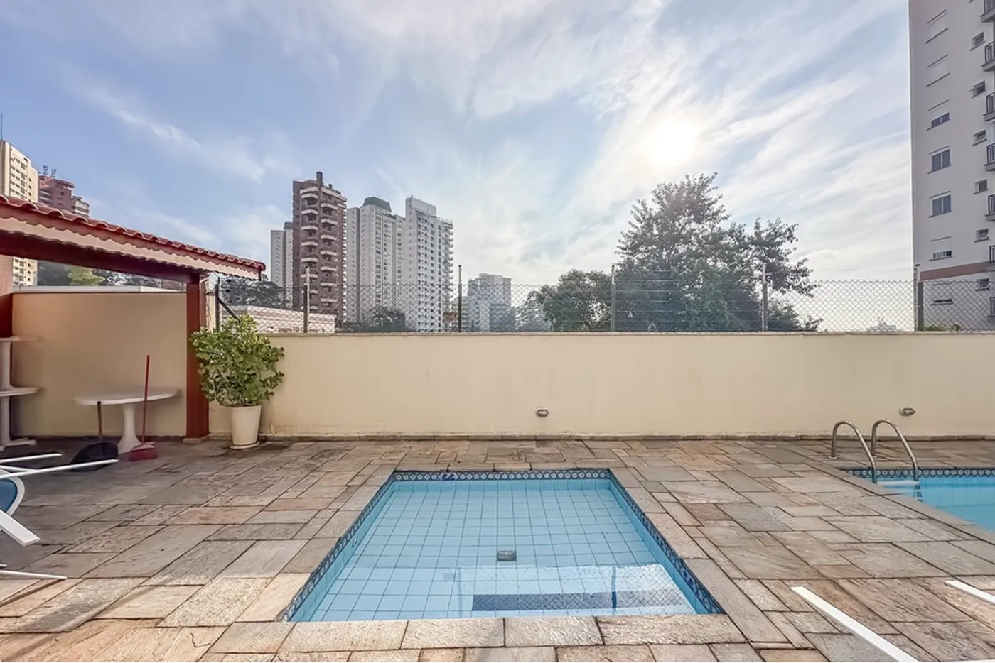VAA 172 Apto 601721052-3 - REMAX Front Exclusividades