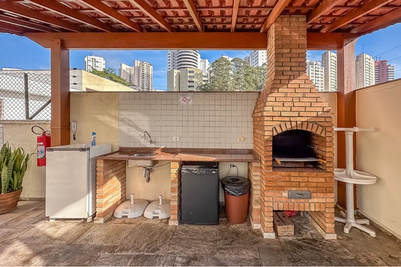 VAA 172 Apto 601721052-3 - REMAX Front Exclusividades