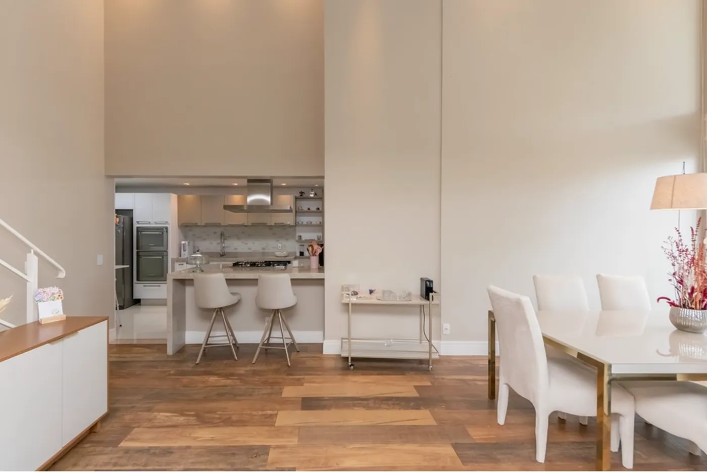 BNY 161 Apto 602221002-35 - REMAX Galeria Exclusividades
