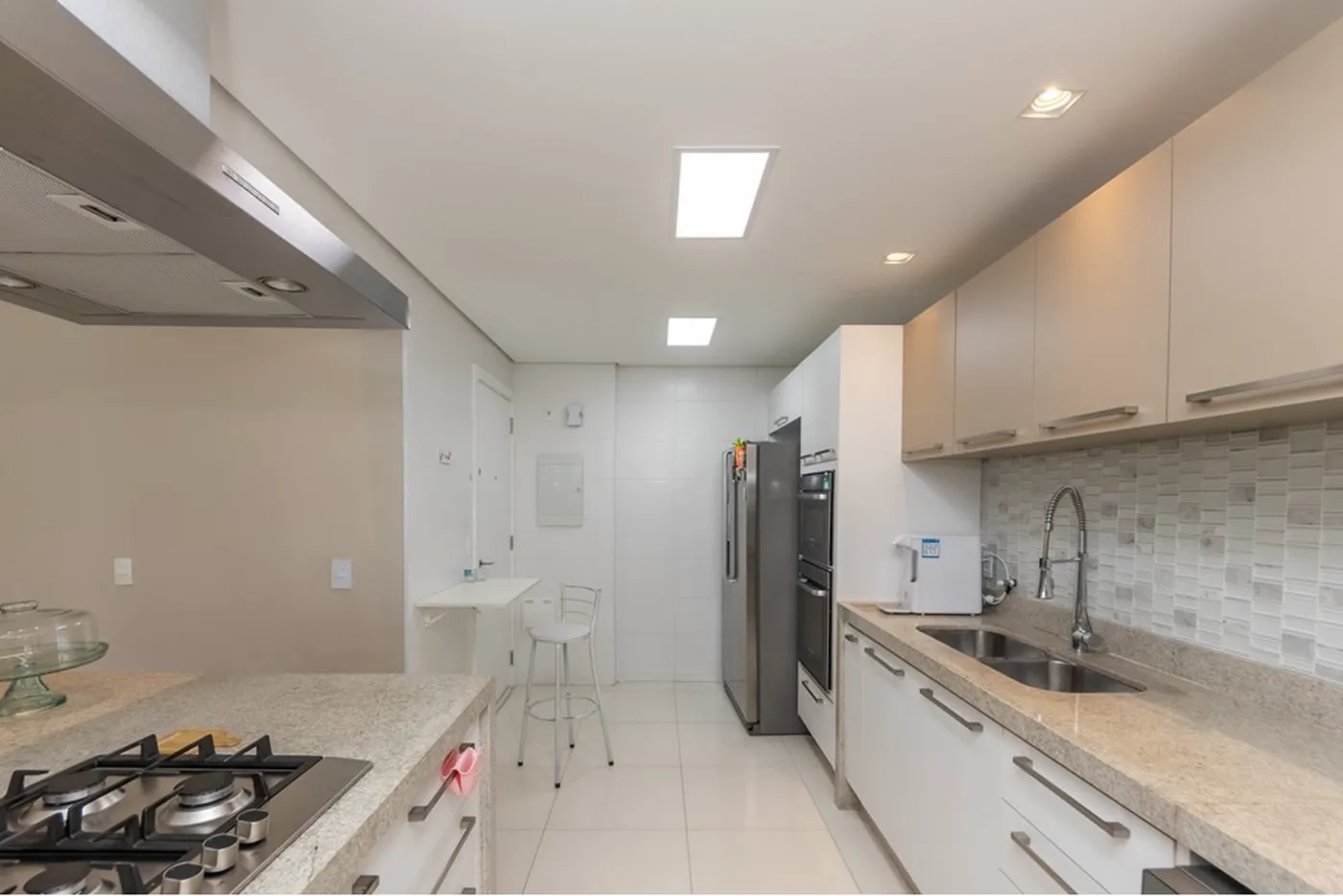 BNY 161 Apto 602221002-35 - REMAX Galeria Exclusividades