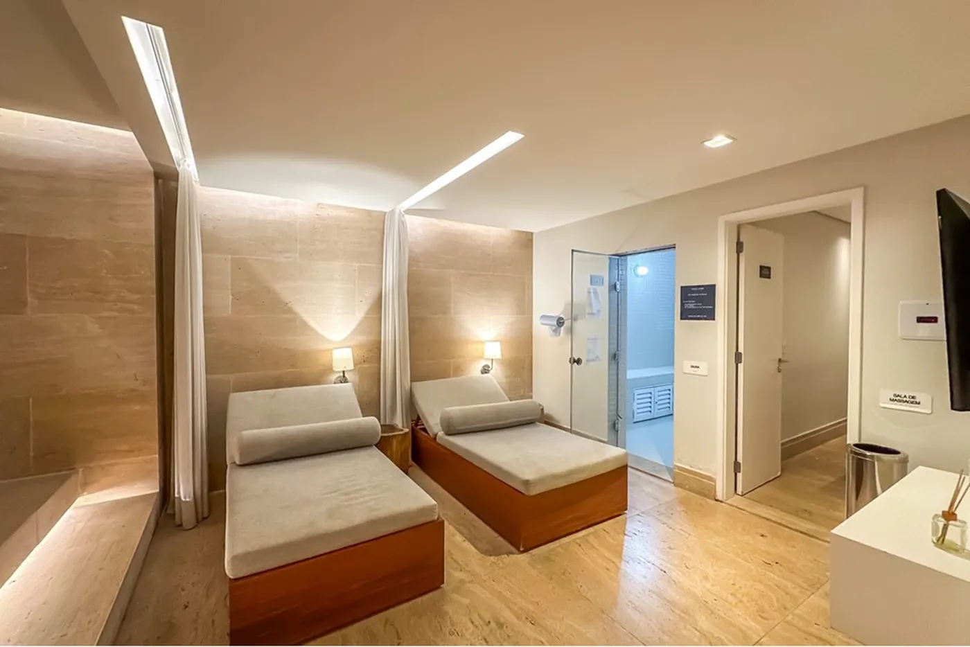 BNY 161 Apto 602221002-35 - REMAX Galeria Exclusividades