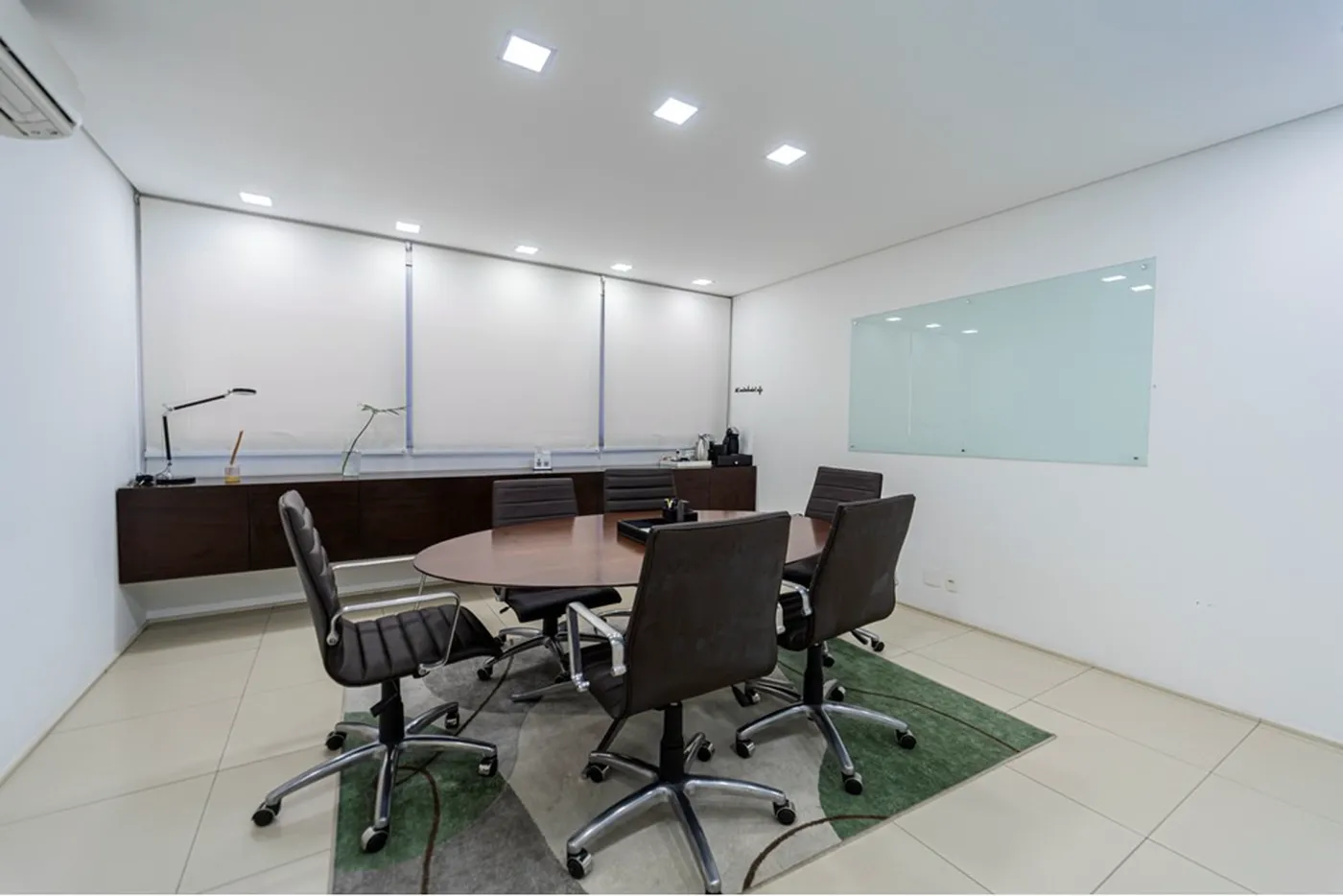 VONC 147 Apto 601301082-12 - Remax Studio 76 Exclusividades