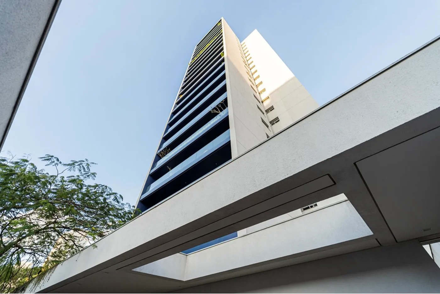 VONC 147 Apto 601301082-12 - Remax Studio 76 Exclusividades