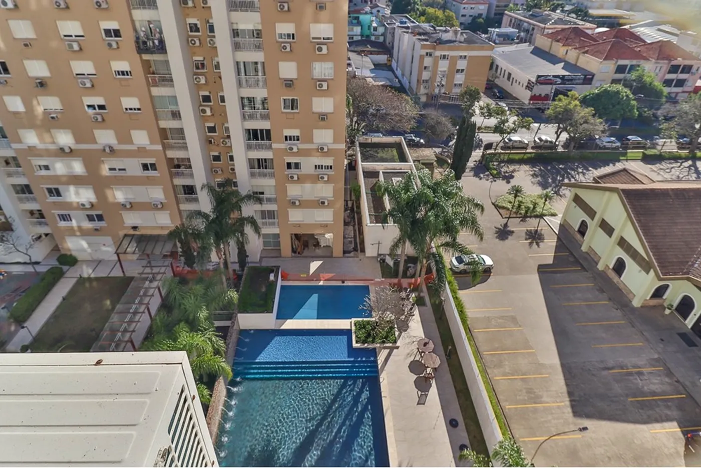 VIBM 100 Apto 612491035-14 - REMAX Trend Exclusividades