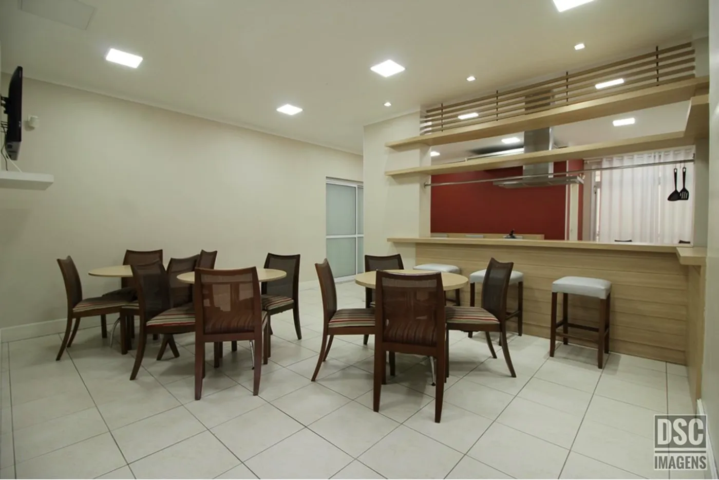 VIBM 100 Apto 612491035-14 - REMAX Trend Exclusividades