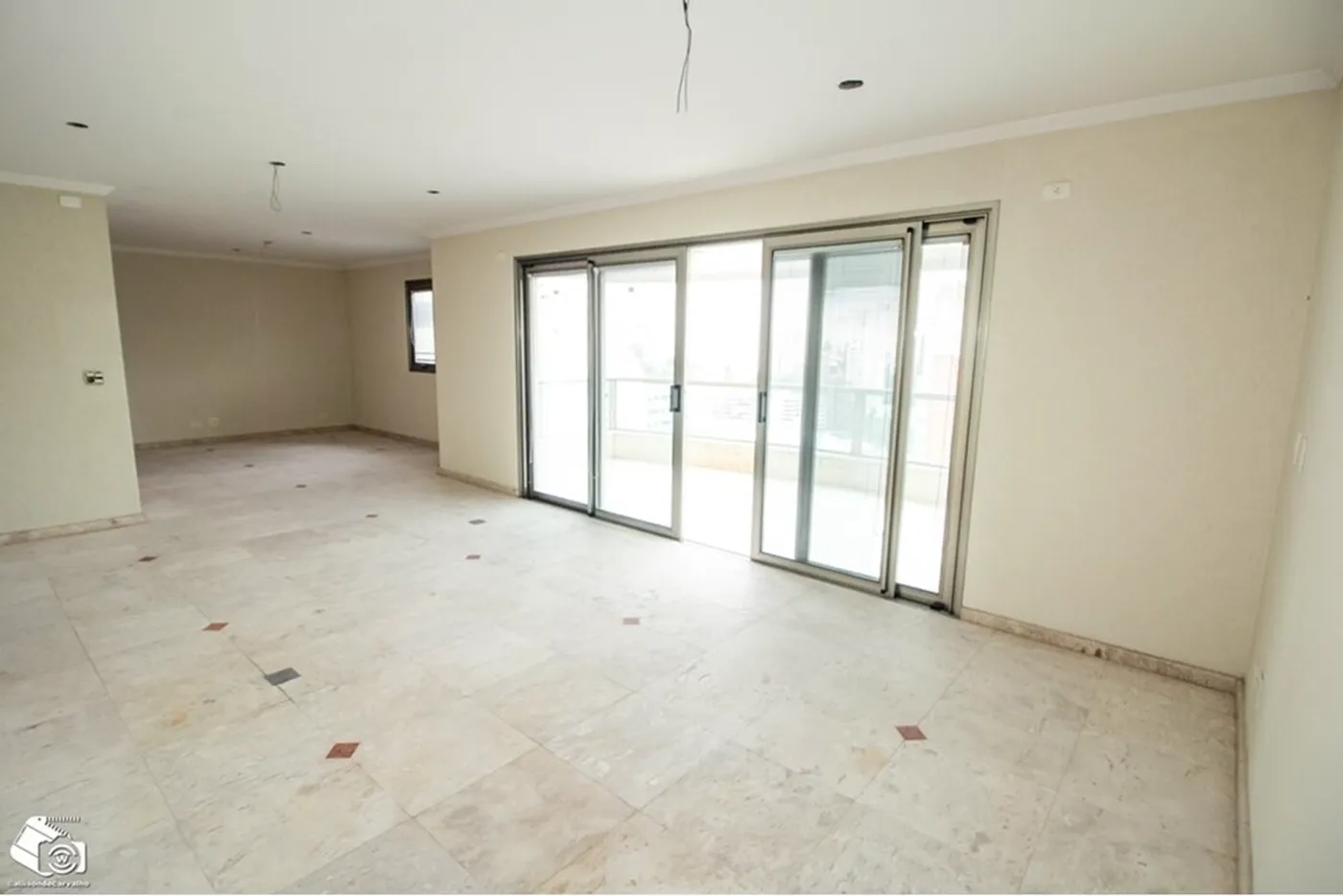 VAI 180 Apto 601361045-13 - REMAX Trio Exclusividades