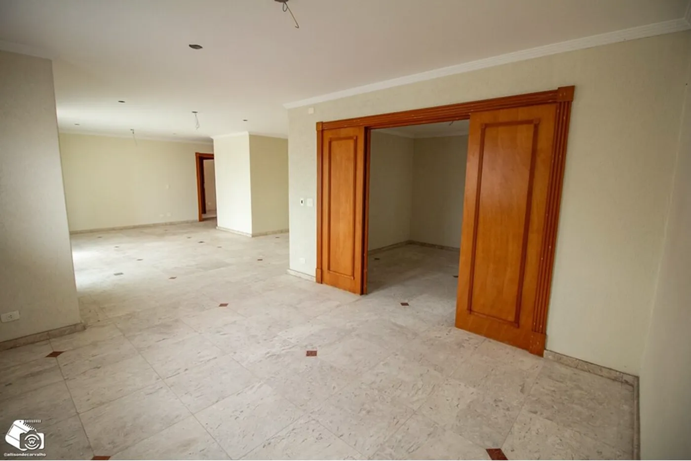 VAI 180 Apto 601361045-13 - REMAX Trio Exclusividades