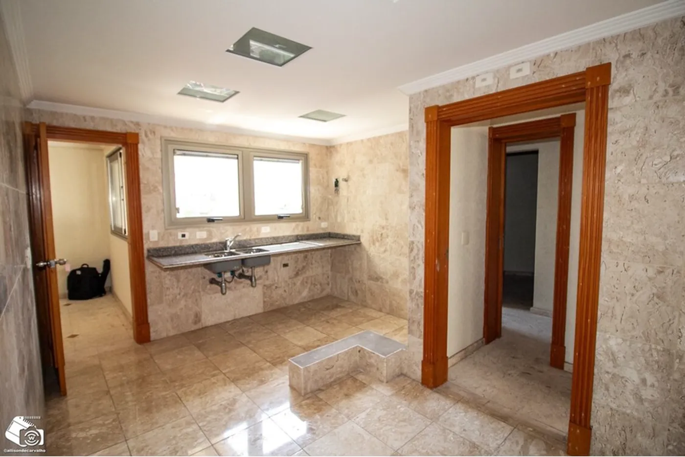 VAI 180 Apto 601361045-13 - REMAX Trio Exclusividades