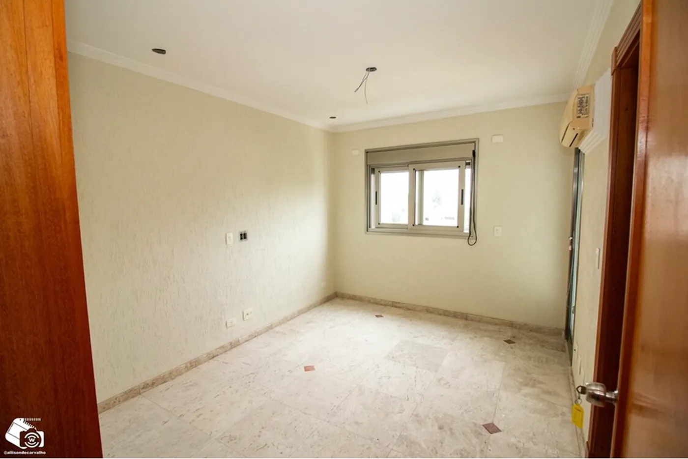 VAI 180 Apto 601361045-13 - REMAX Trio Exclusividades