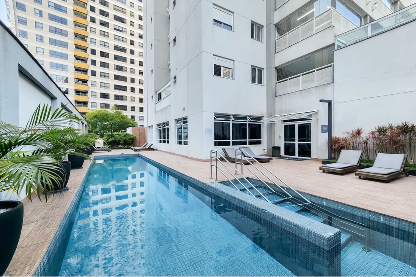 BVP 363 Apto 601481005-200 - REMAX Comunità Exclusividades