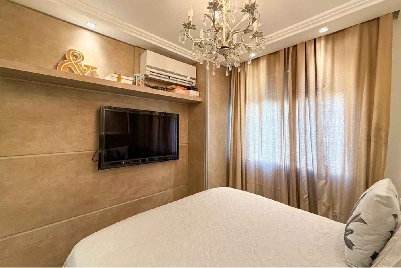 EVA 550 Casa 612651033-94 - REMAX Pillares Exclusividades