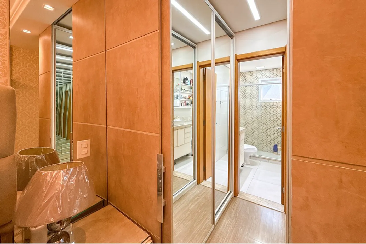 EVA 550 Casa 612651033-94 - REMAX Pillares Exclusividades