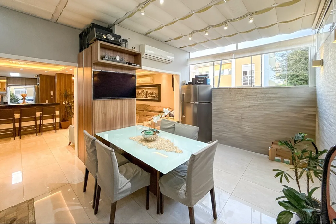 EVA 550 Casa 612651033-94 - REMAX Pillares Exclusividades