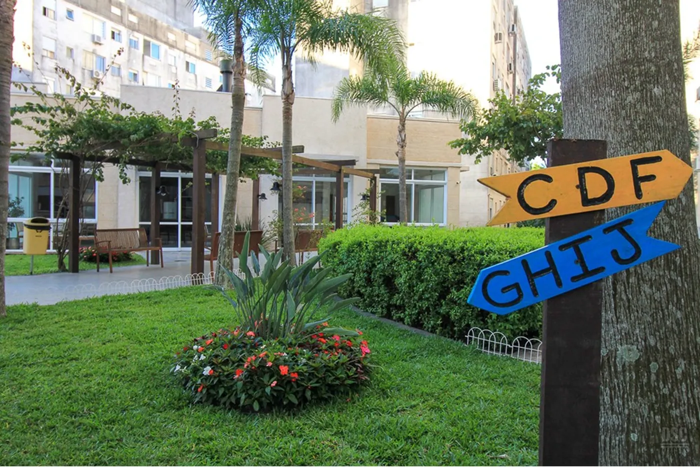 IJB 250 Apto 610191037-92 - REMAX Casa Sul Exclusividades