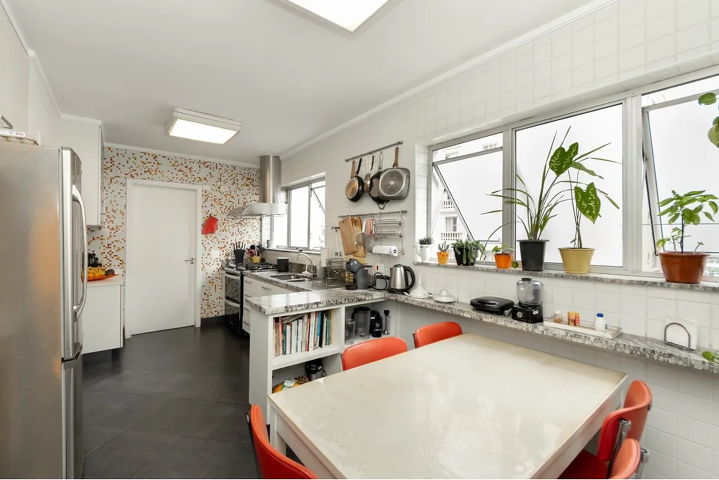 IBPA 345 Apto 601481024-18 - REMAX Comunità Exclusividades