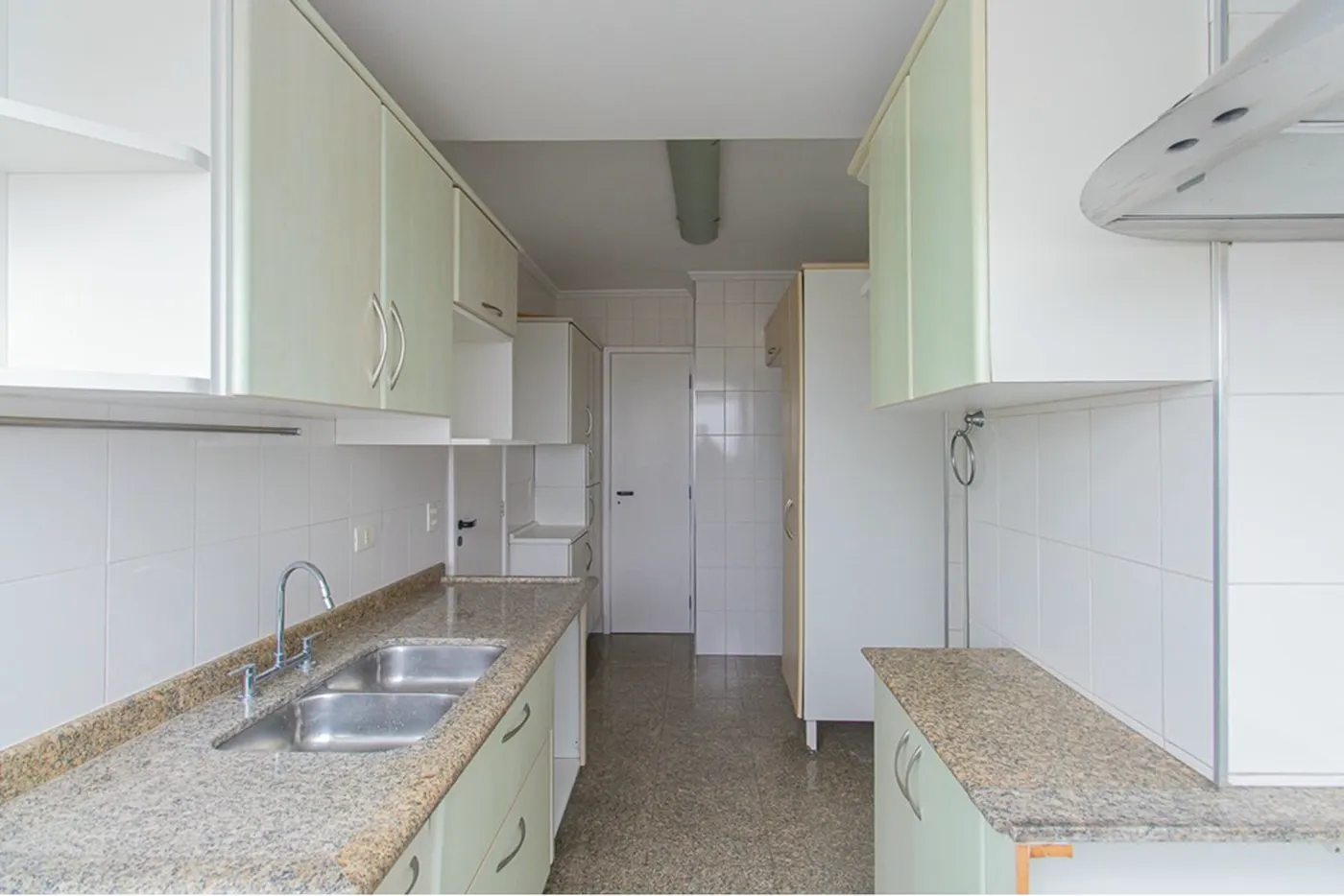 HH 870 Apto 601081011-69 - REMAX Lepex Exclusividades