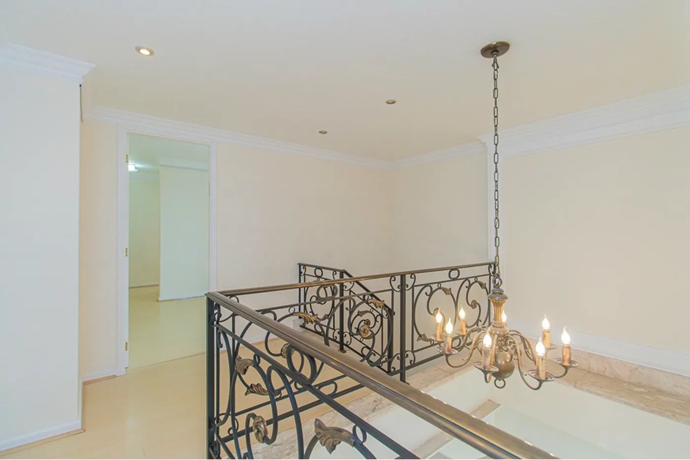 HH 870 Apto 601081011-69 - REMAX Lepex Exclusividades