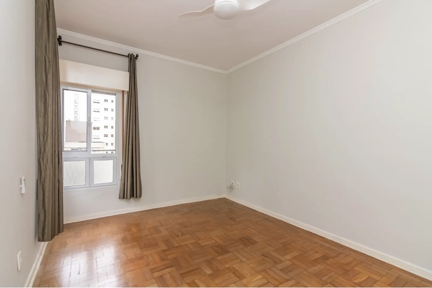 HBDI 709 Apto 601081048-33 - REMAX Lepex Exclusividades