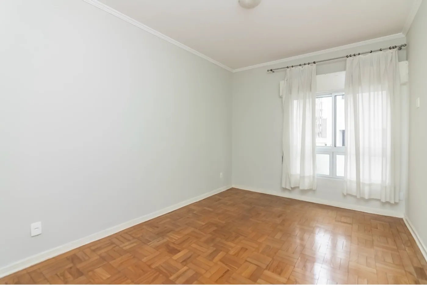 HBDI 709 Apto 601081048-33 - REMAX Lepex Exclusividades