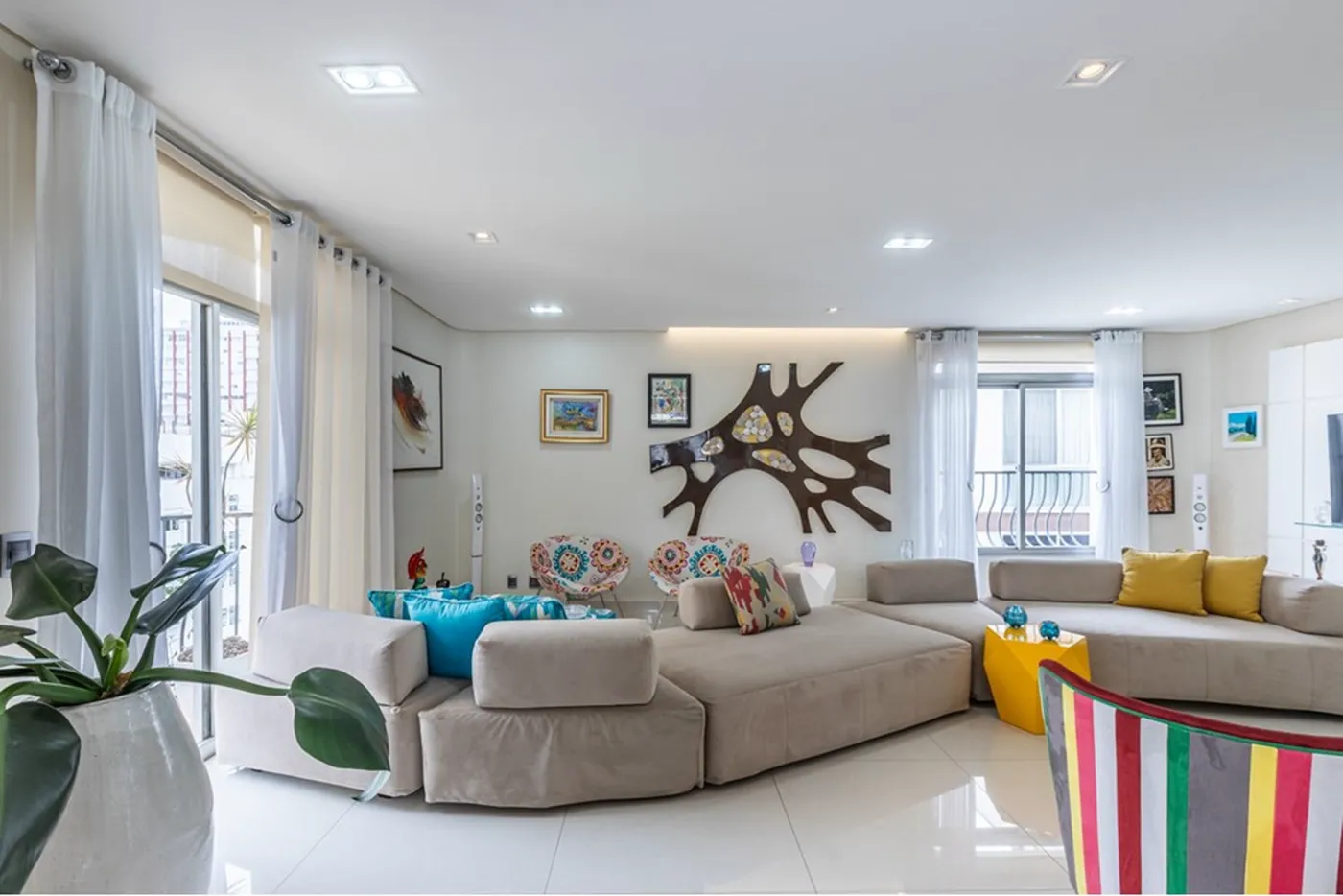 HA 324 Apto 601081056-38 - REMAX Lepex Exclusividades