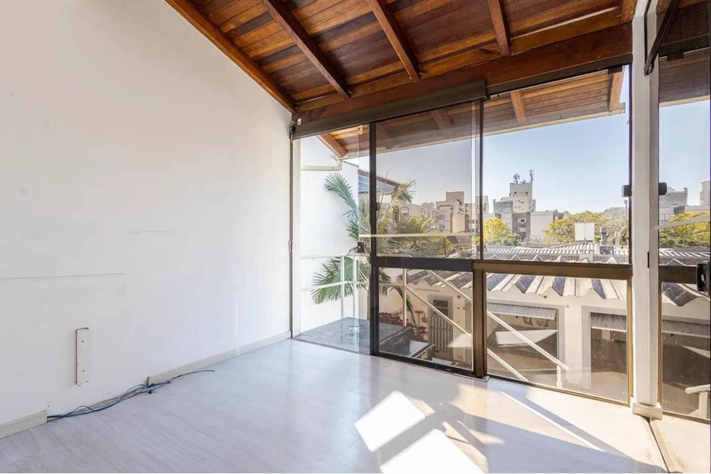 HL 1938 Casa 612531046-162 - Remax MC3 Exclusividades