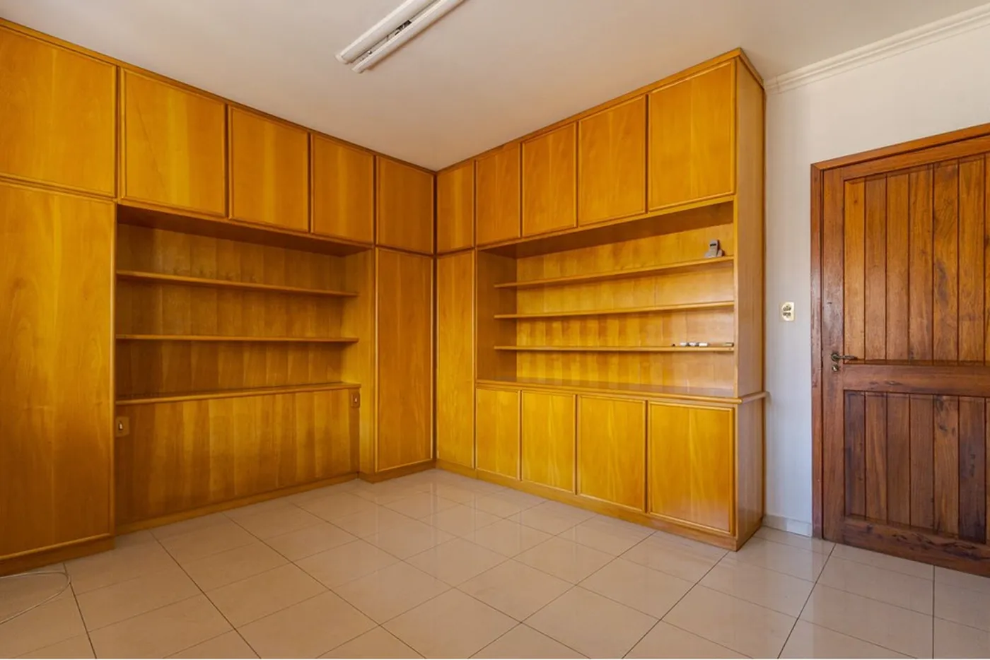 HL 1938 Casa 612531046-162 - Remax MC3 Exclusividades