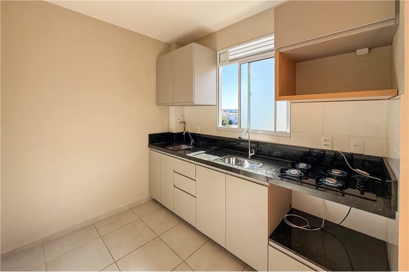 EVA 425 Apto 612651009-66 - REMAX Pillares Exclusividades