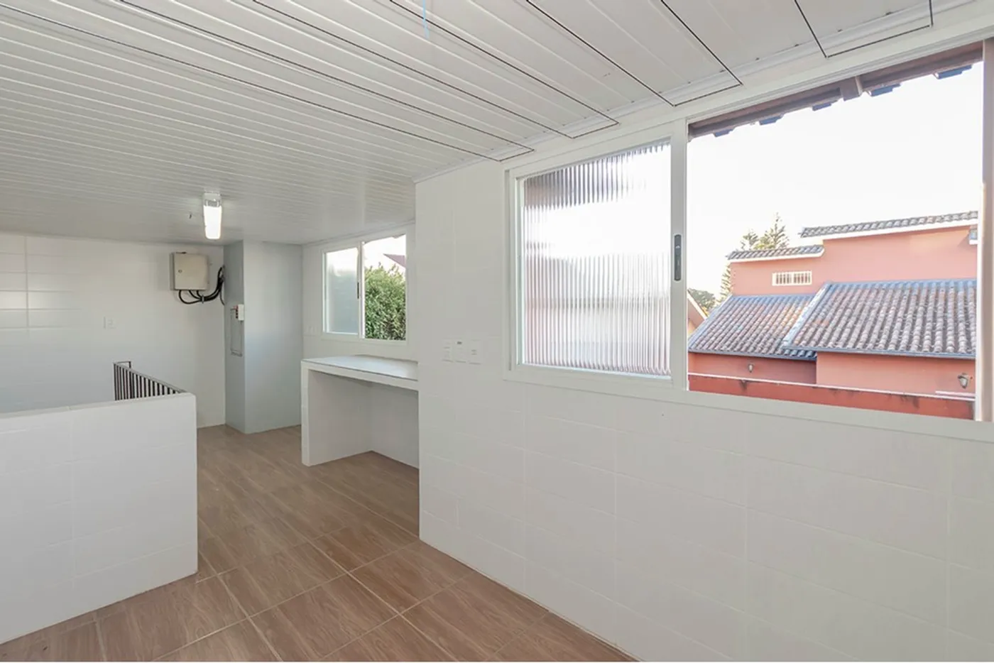 JPJH 113 610291021-176 - REMAX Capital Park Exclusividades