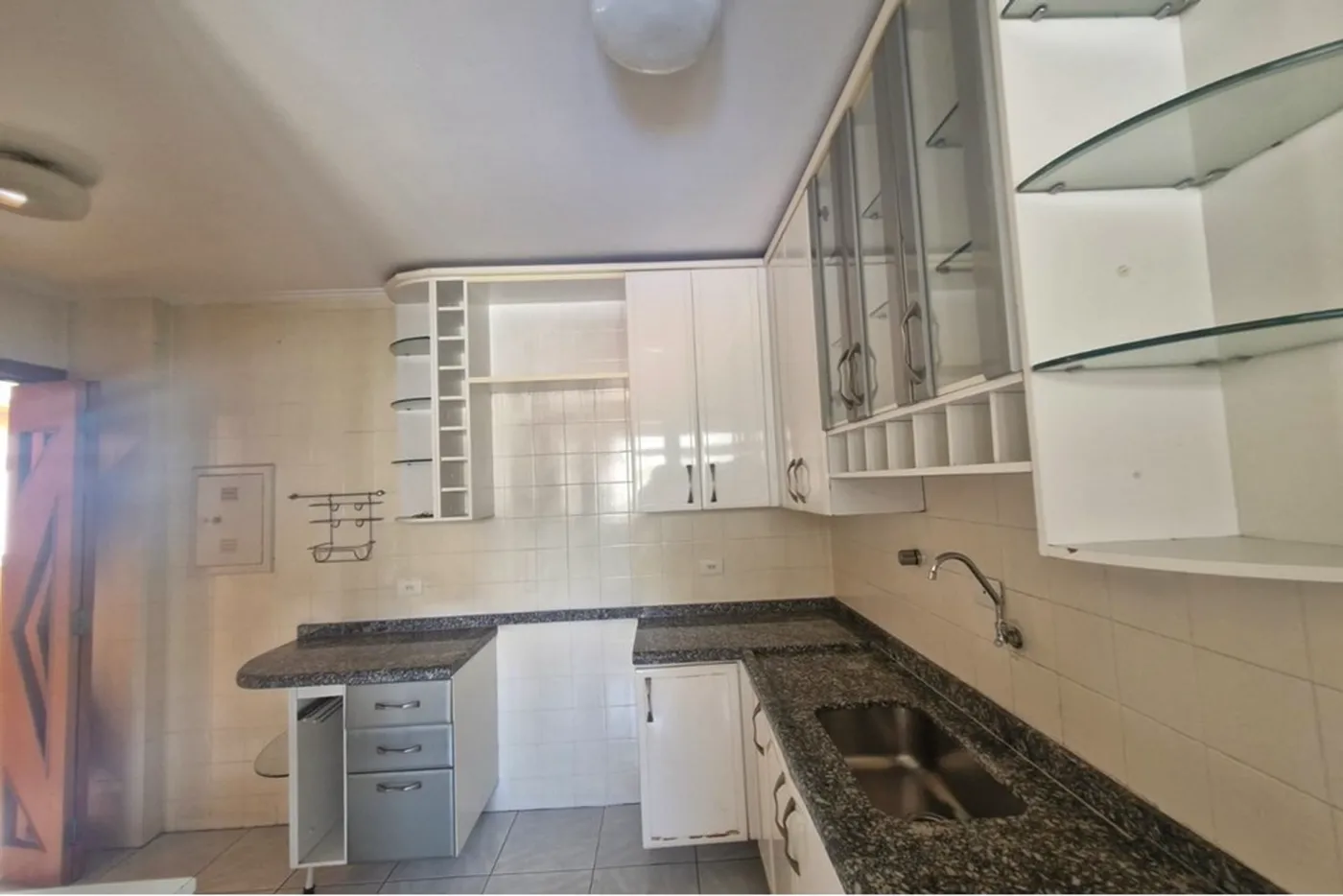 TA 563 Apto 602291018-169 - REMAX B12 Exclusividades TA 563 Apto 602291018-169 - REMAX B12 Exclusividades