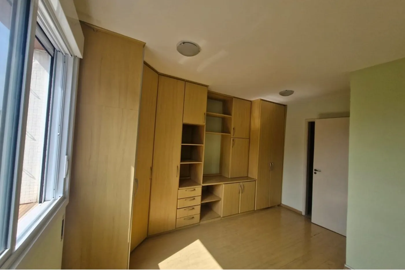 TA 563 Apto 602291018-169 - REMAX B12 Exclusividades TA 563 Apto 602291018-169 - REMAX B12 Exclusividades