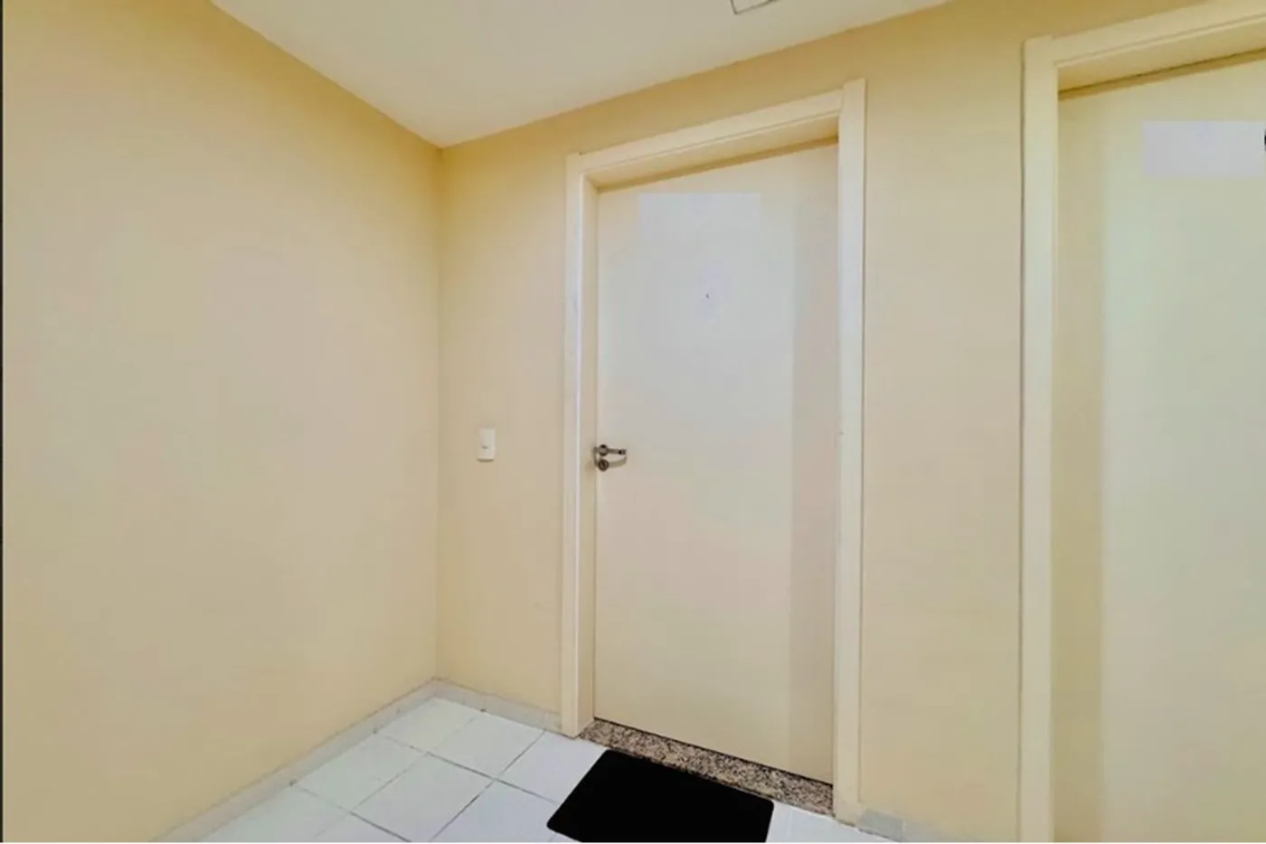 IJB 250 Apto 610441002-18 - REMAX Diamond Orla Exclusividades