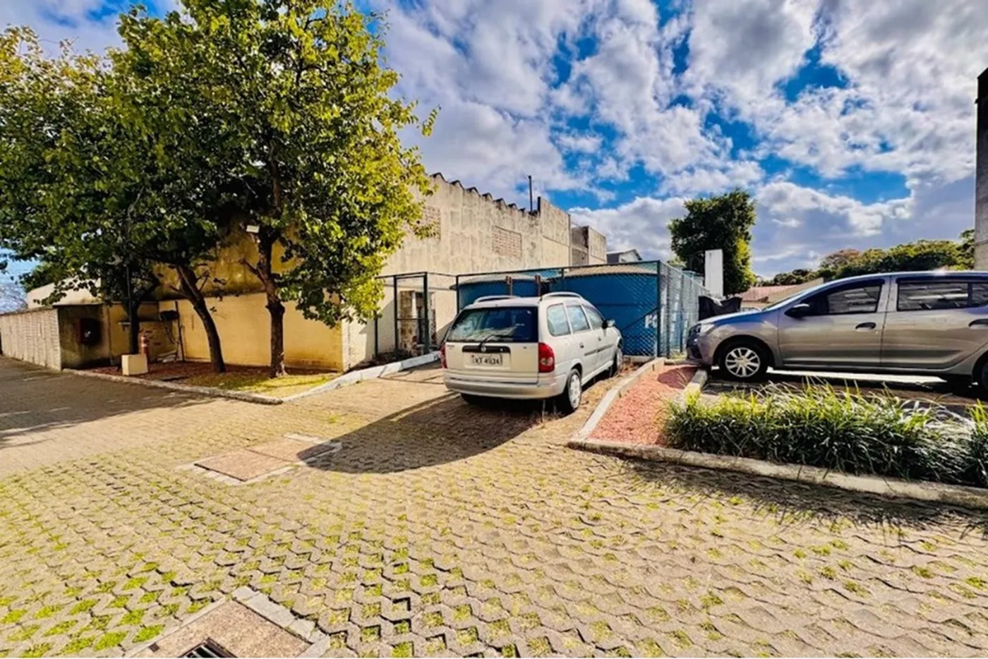 IJB 250 Apto 610441002-18 - REMAX Diamond Orla Exclusividades