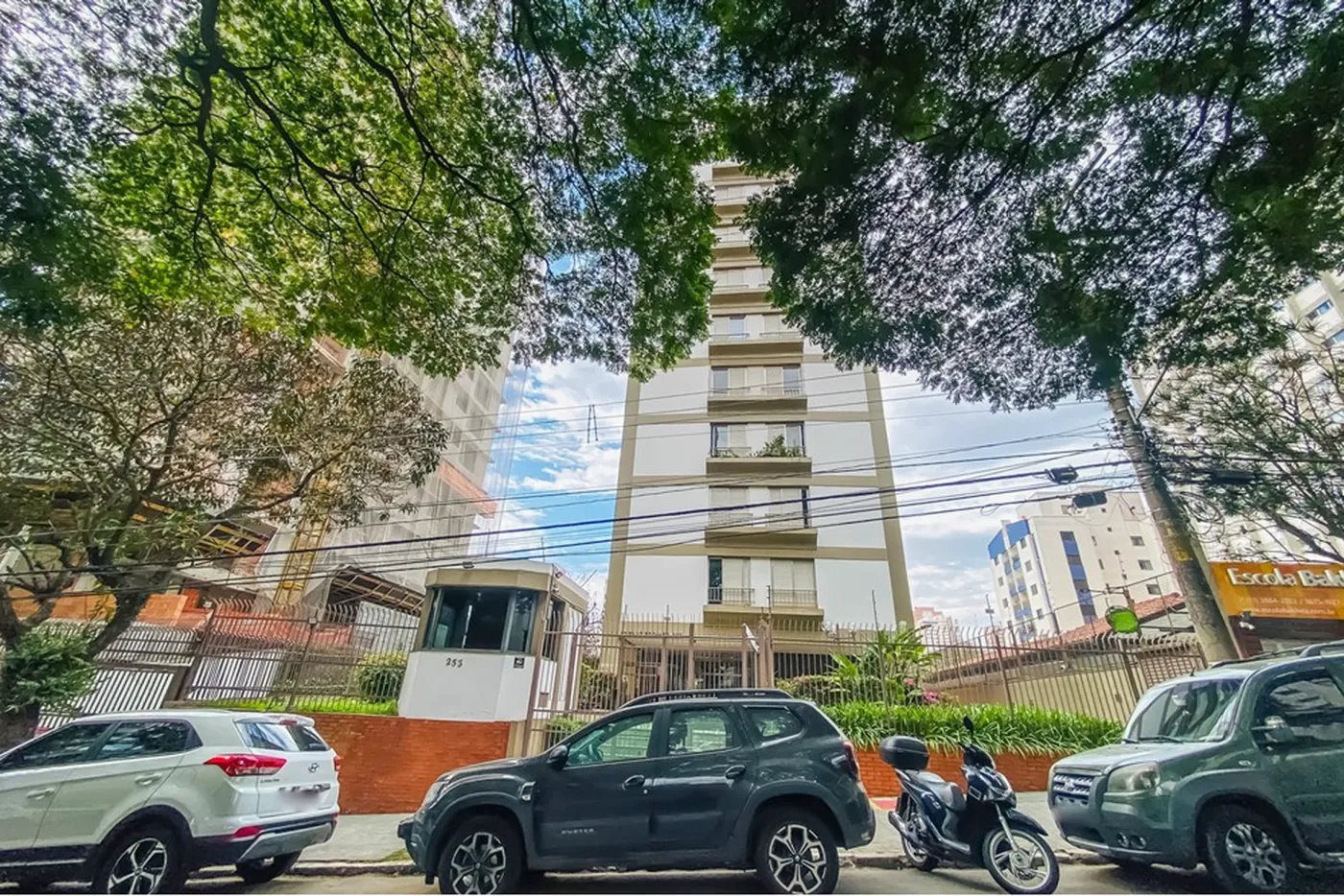 PC 253 Apto 601721030-32 - REMAX Front Exclusividades