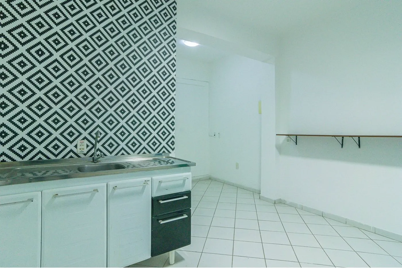 HA 134 Sala 601081007-109 - REMAX Lepex Exclusividades