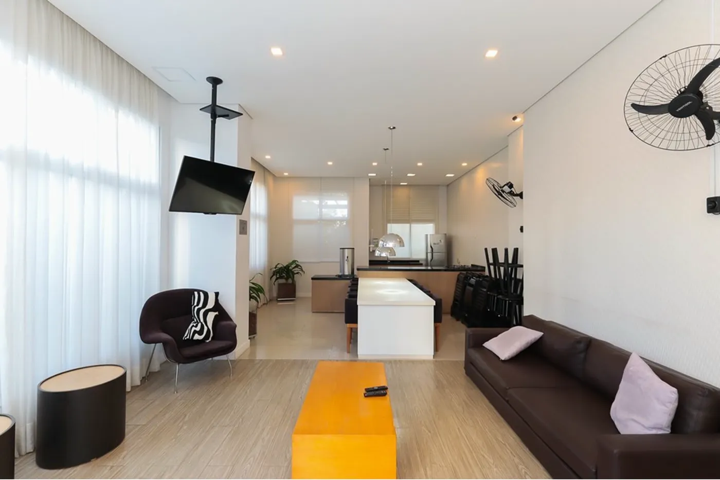VDBFDRM 99 Apto 601081081-16 - REMAX Lepex Exclusividades