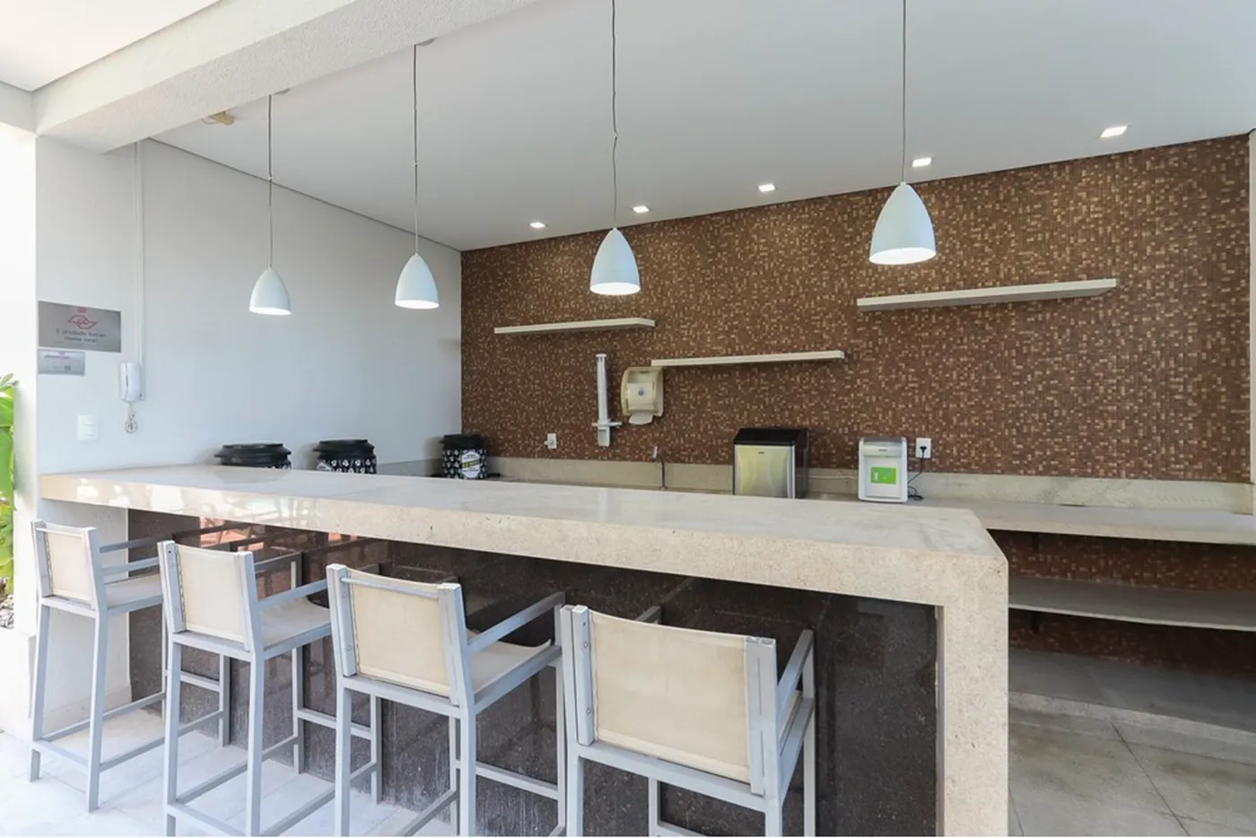 VDBFDRM 99 Apto 601081081-16 - REMAX Lepex Exclusividades