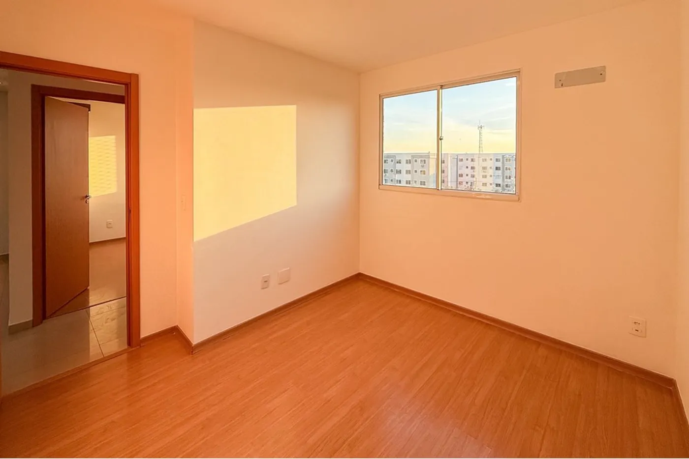 EVRRDSC 196 Apto 612651033-95 - REMAX Pillares Exclusividades