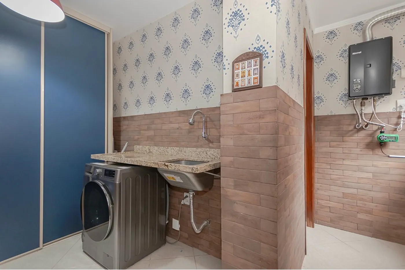 STC 735 Casa 612521072-21 - REMAX Place Exclusividades
