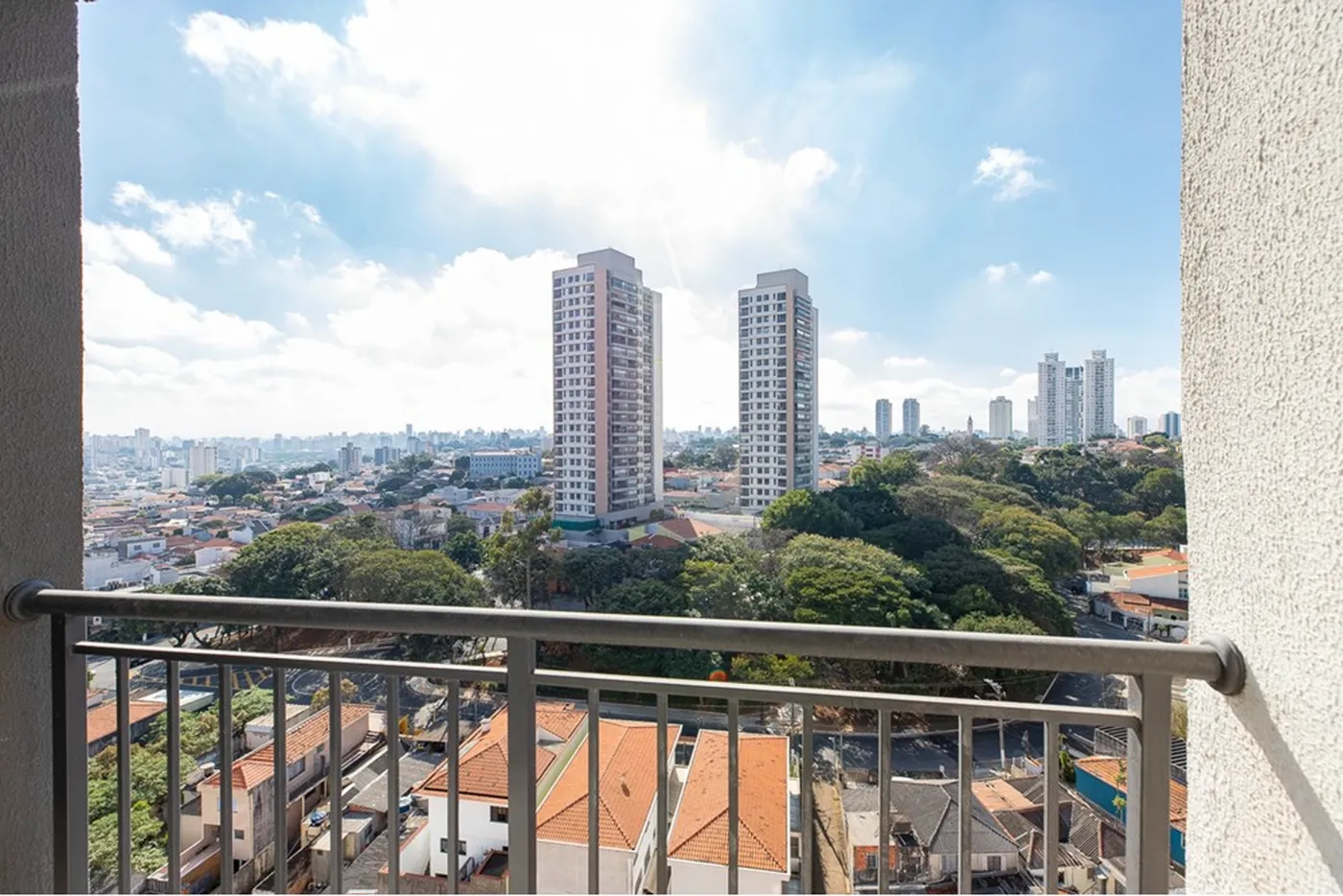 ISA 358 Apto 601241033-97 - REMAX Ville Exclusividades