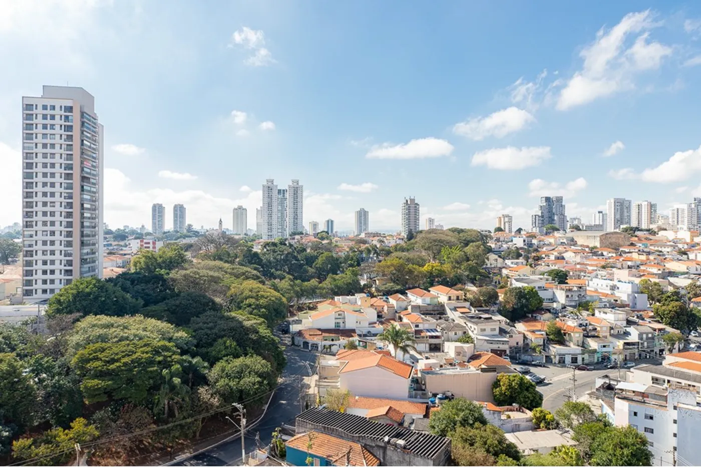 ISA 358 Apto 601241033-97 - REMAX Ville Exclusividades