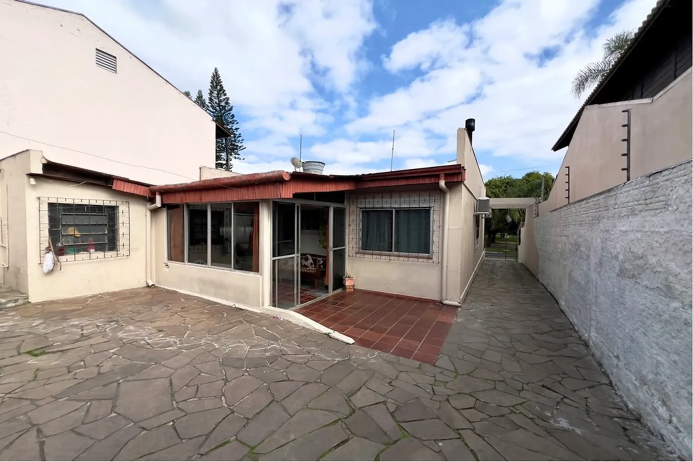 IX 573 Casa 610241027-23 - REMAX 520 Exclusividades