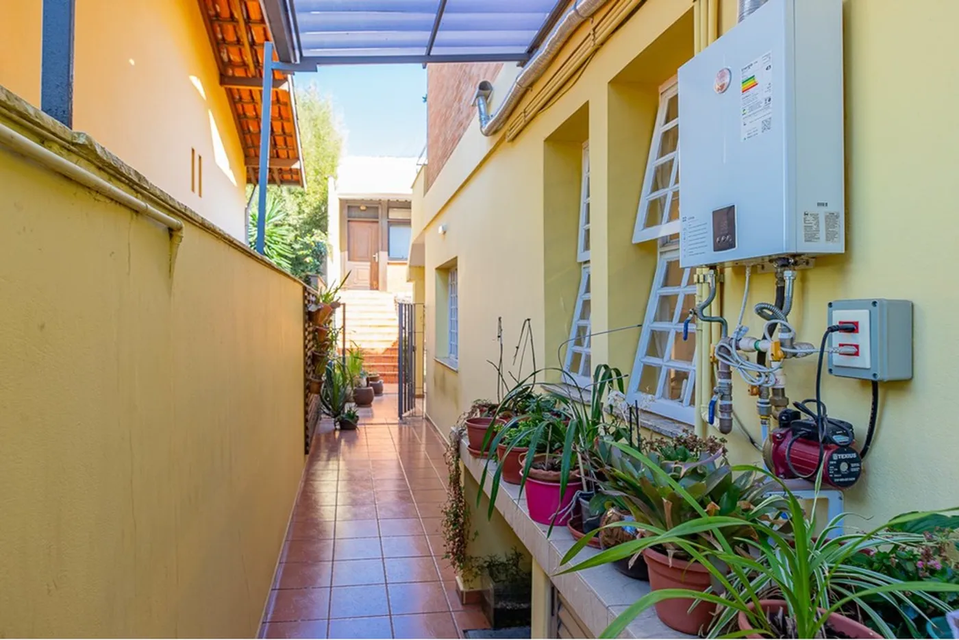 ADPBL 68 Casa 601371001-104 - REMAX Boutique Exclusividades