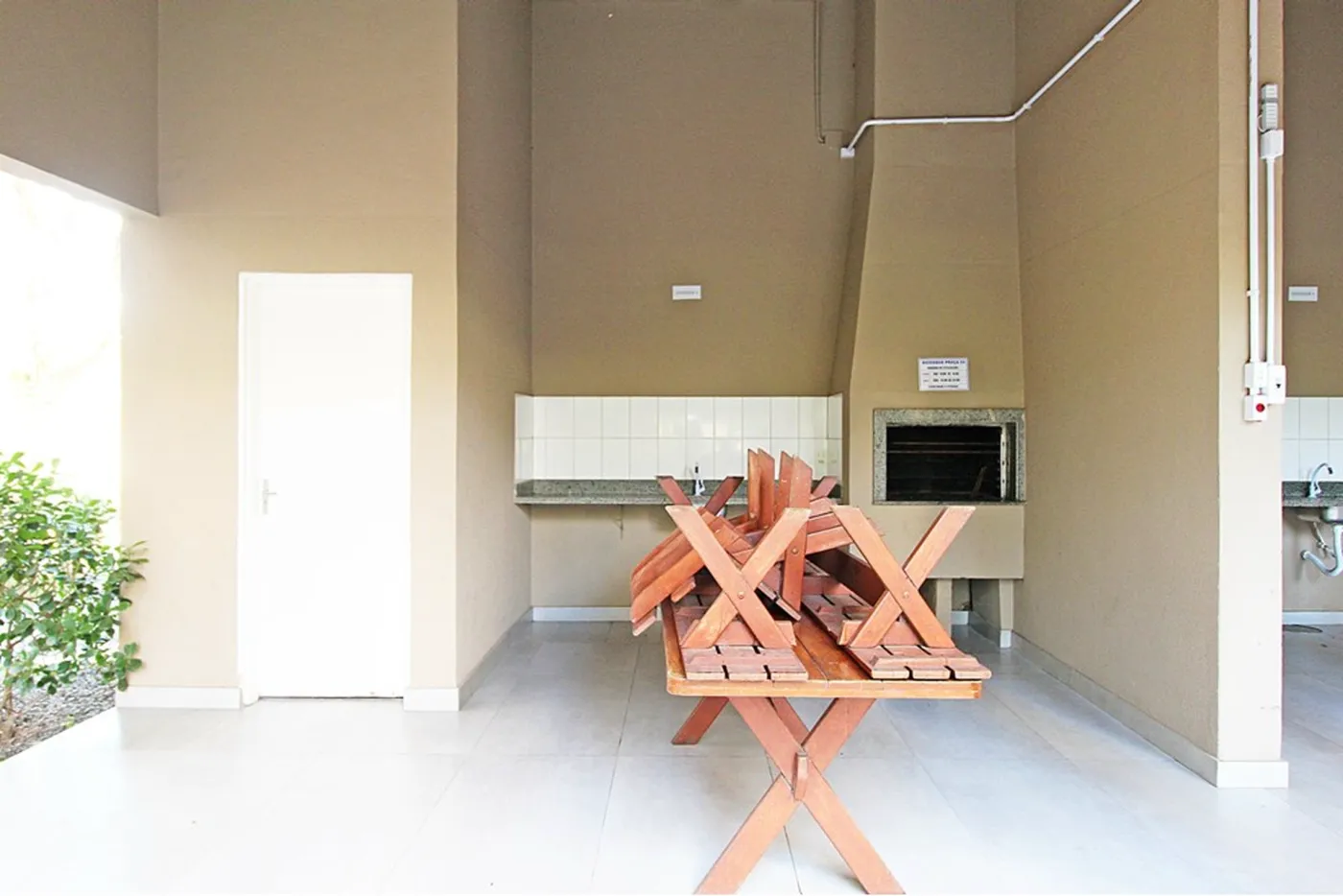 TON 1702 Apto 610191048-36 - REMAX Casa Sul Exclusividades