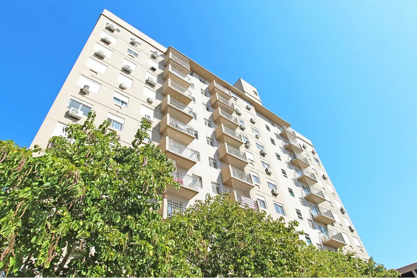 TON 1702 Apto 610191048-36 - REMAX Casa Sul Exclusividades
