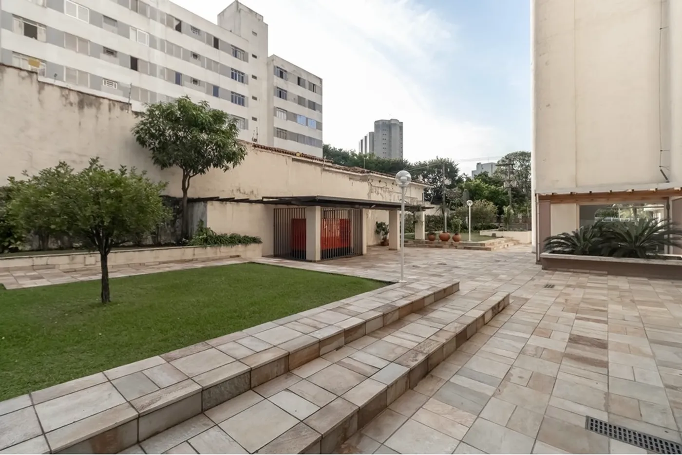 VCEDI 847 Apto 602031002-114 - REMAX Classique Exclusividades